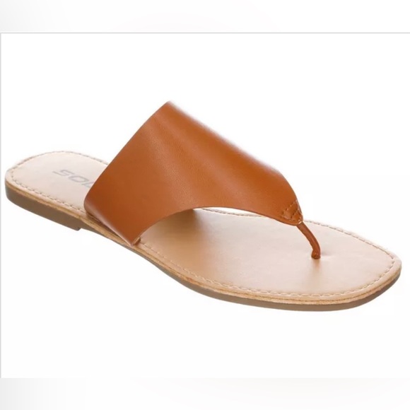 Soda Women's Faux Leather Vermont Thong Sandals NWB - Picture 2 of 3